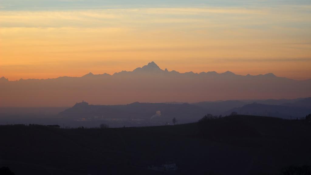 Villa Barbero Alba Langhe Mango Dış mekan fotoğraf